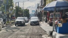 Jalan Nasional RE Martha Dinata Sungai Penuh Sedang di Kerjakan