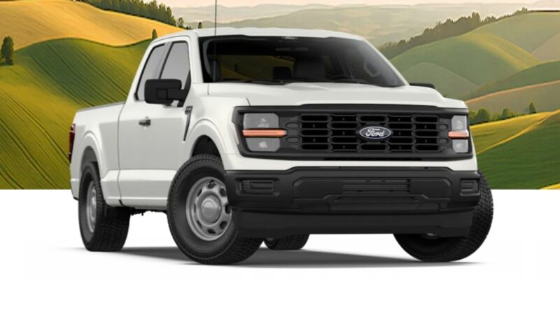 The 2026 Ford F-150 XL launches in the U.S. starting at $39,330. Foto : Ist