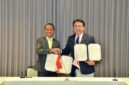 Menteri Energi dan Sumber Daya Mineral (ESDM) Bahlil Lahadalia bersama Menteri Ekonomi, Perdagangan, dan Industri (METI) Jepang, Ryosei Akazawa. (Ist)