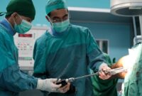 Biaya Operasi Tulang Paha Bisa Tembus Rp250 JUTA? Foto : Ist/Google 