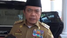 Gubernur Jambi Al Haris 