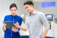Suasana pelayanan nasabah di kantor cabang PT Bank Rakyat Indonesia (Persero) Tbk yang menjadi gambaran peran frontliner dalam program magang BRILiaN Internship Program 2026.