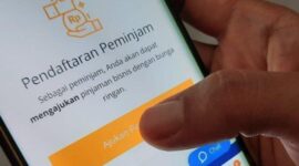 Ilustrasi pelaku UMKM yang mendaftar KUR tanpa jaminan secara online melalui HP untuk mendapatkan modal usaha dengan proses cepat dan mudah di tahun 2026.