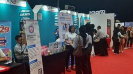 Ribuan lowongan kerja tersedia dalam Job Fair Bintan 2026 yang akan digelar pada 12–13 Juni 2026. Sebanyak 11 perusahaan membuka 1.309 posisi untuk berbagai bidang pekerjaan, memberikan peluang besar bagi pencari kerja untuk membangun karier yang lebih baik