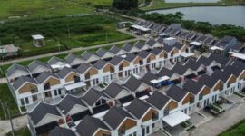 Ilustrasi rumah subsidi 2026 dengan informasi bunga KPR subsidi tetap 5 persen meski BI Rate naik menjadi 5,50 persen.