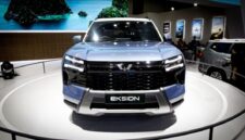 Jaecoo J5 BEV menjadi mobil listrik terlaris di Indonesia pada Mei 2026 dengan distribusi 2.943 unit. Model ini berhasil mengungguli Geely EX2 dan Wuling Eksion EV di tengah persaingan pasar kendaraan listrik yang semakin ketat.