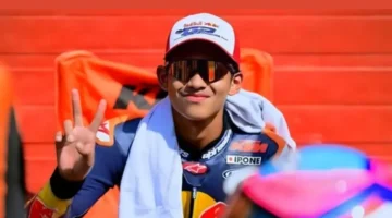 Hasil Moto3 Hungaria Direvisi, Veda Ega Pratama Kembali Pimpin Rookie