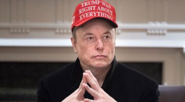 Kekayaan Elon Musk Melonjak Lagi, Tembus Rp14.276 Triliun Berkat Saham SpaceX